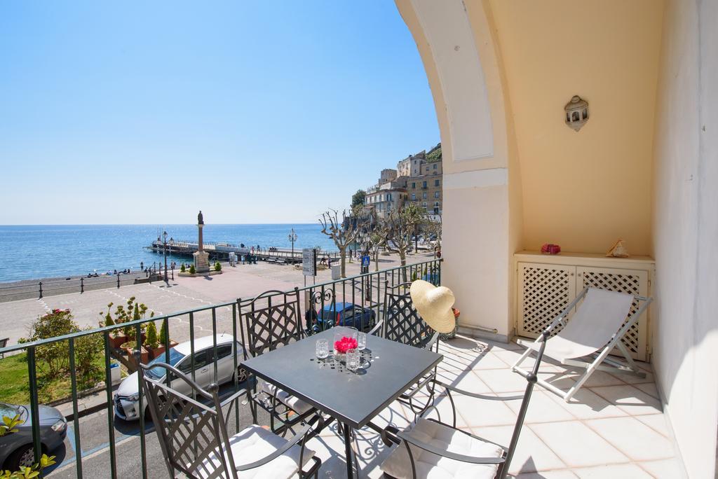 Vicaria By Amalfivacation Lägenhet Minori Exteriör bild